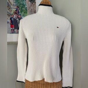 Vintage Y2K Tommy Hilfiger Jeans Ribbed Turtleneck Sweater (2003) Medium